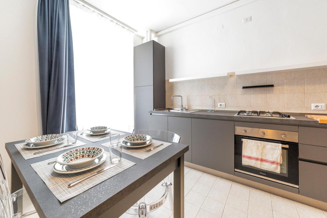 Roomy Apartment Close To Subway M5! Milano Esterno foto
